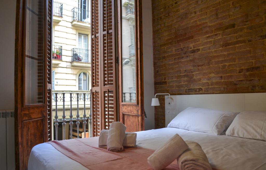 Happy People Plaza Espana Apartment *